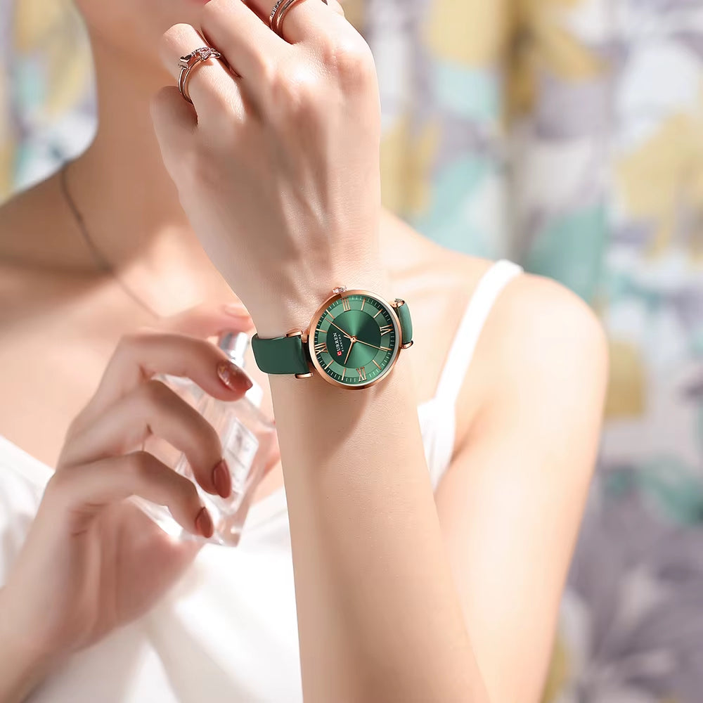 NEW  Watches Women'S Quartz Leather Wrsitwatches Fashionable Classic Clock with Box